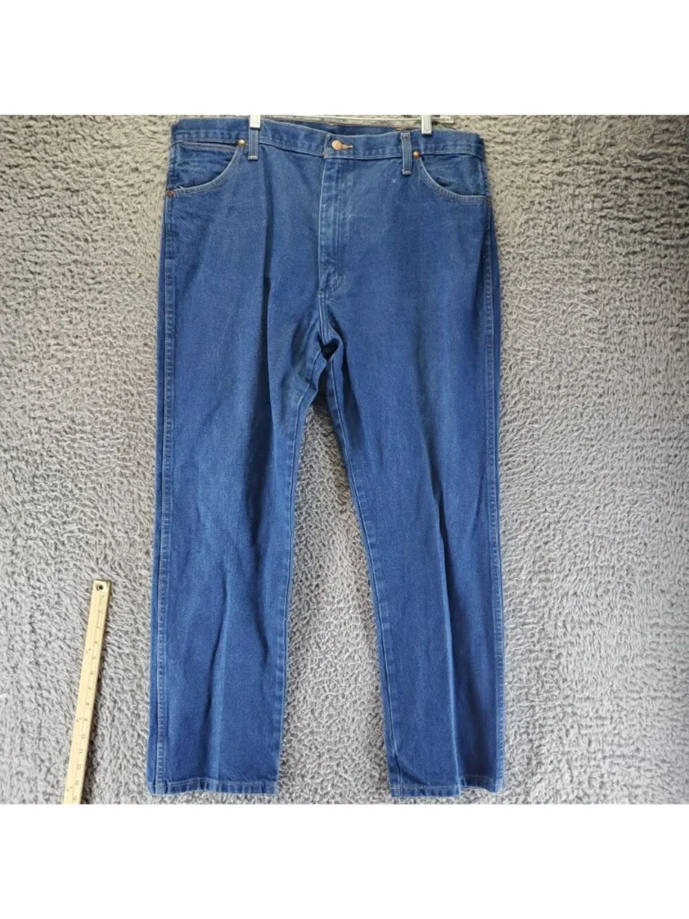 Wrangler Jeans Mens Size 40x32 Blue Cowboy Bootcut 100% Cotton Denim *Read*